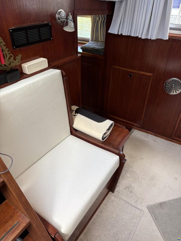 Super Caravelle 37