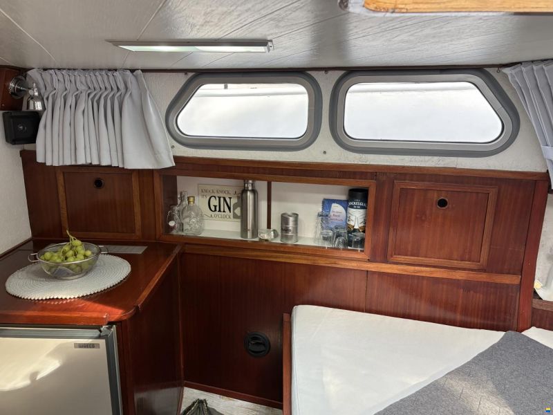 Super Caravelle 37