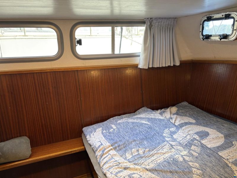 Super Caravelle 37