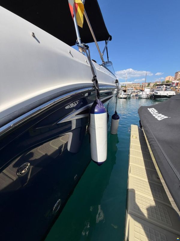 Sea Ray SLX 250