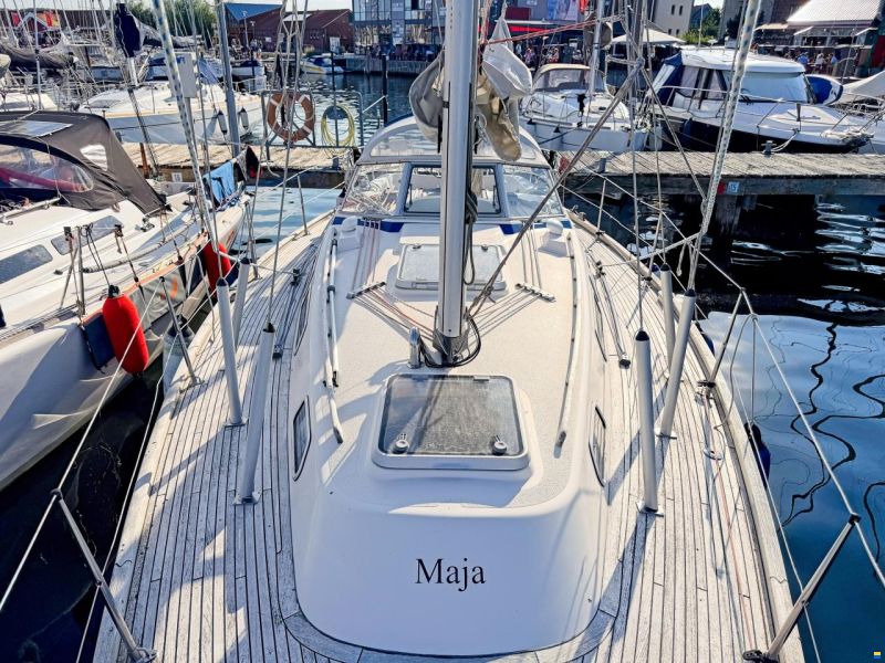 Hallberg-Rassy 34