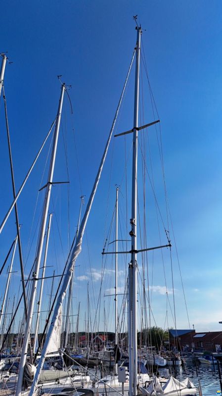 Hallberg-Rassy 34