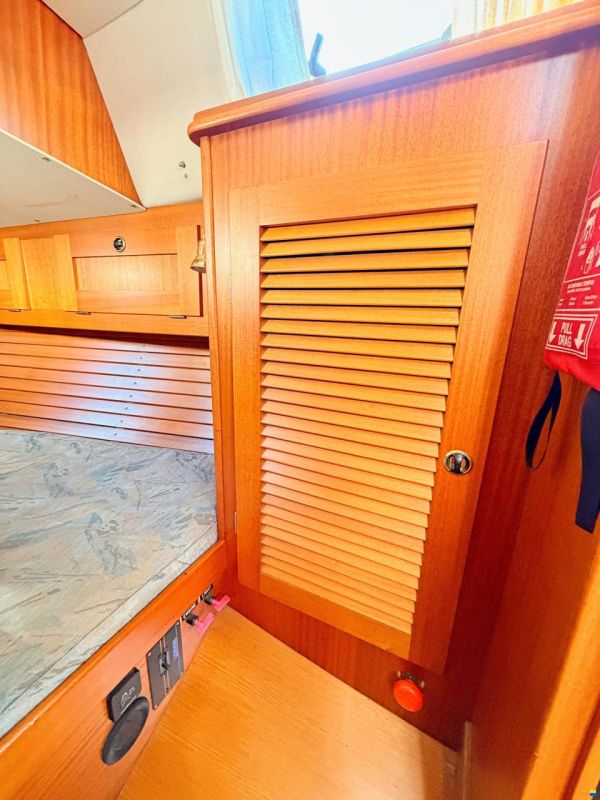 Hallberg-Rassy 34
