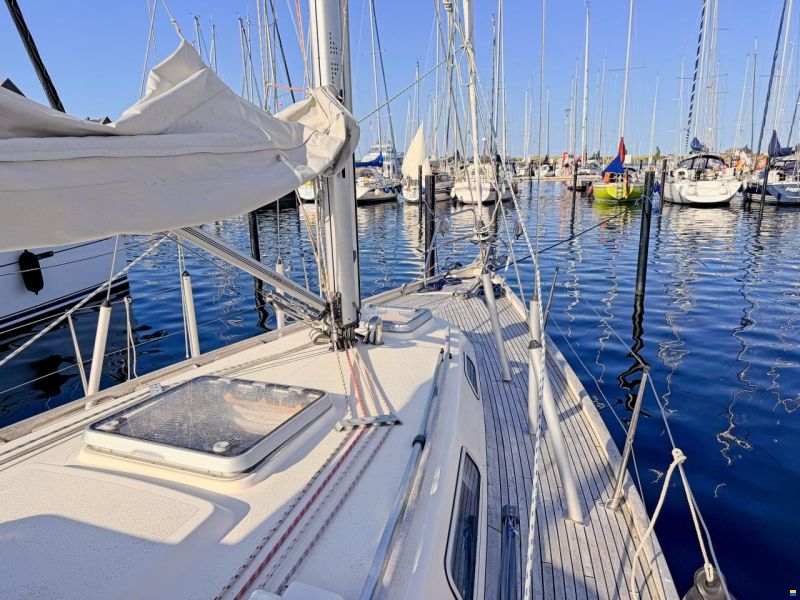 Hallberg-Rassy 34