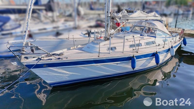 Hallberg-Rassy 34