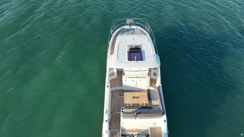 Jeanneau 10.5 WA