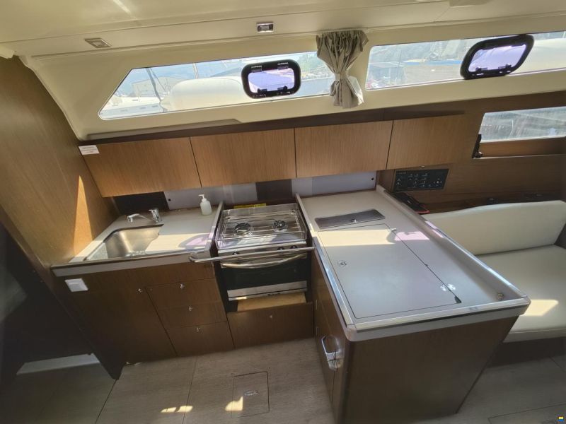 Beneteau OCEANIS 41.1