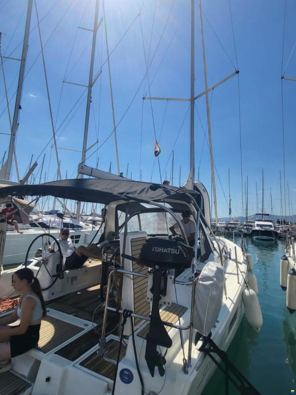 Beneteau OCEANIS 41.1