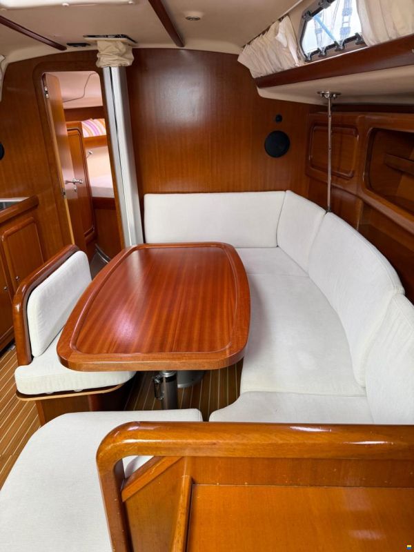 Grand Soleil 40