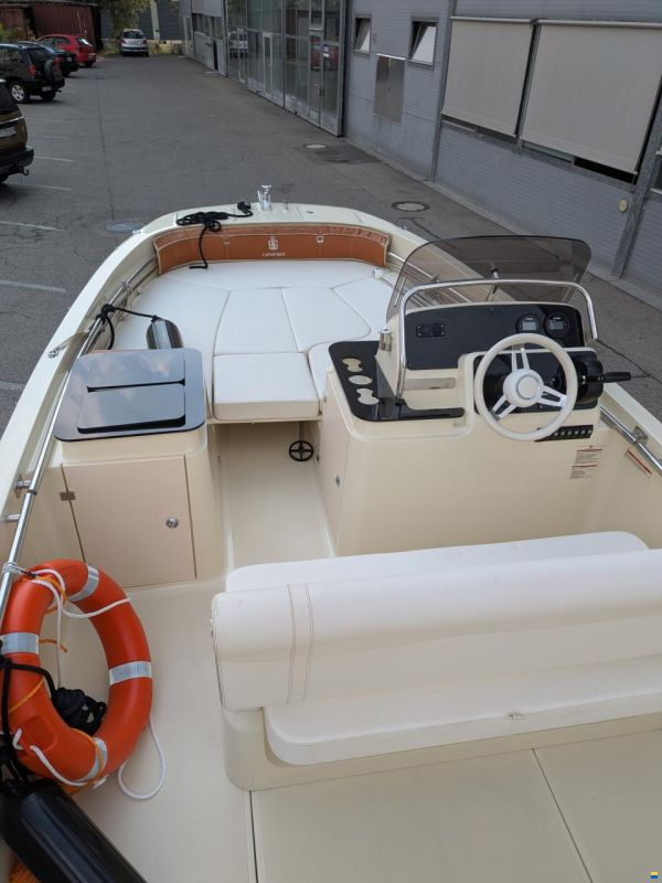 Invictus 20C SX
