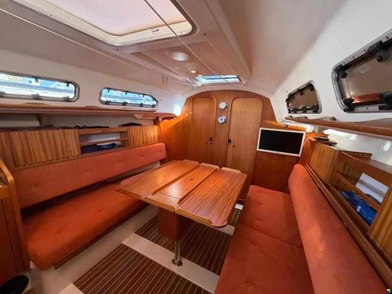 X-Yachts X-35