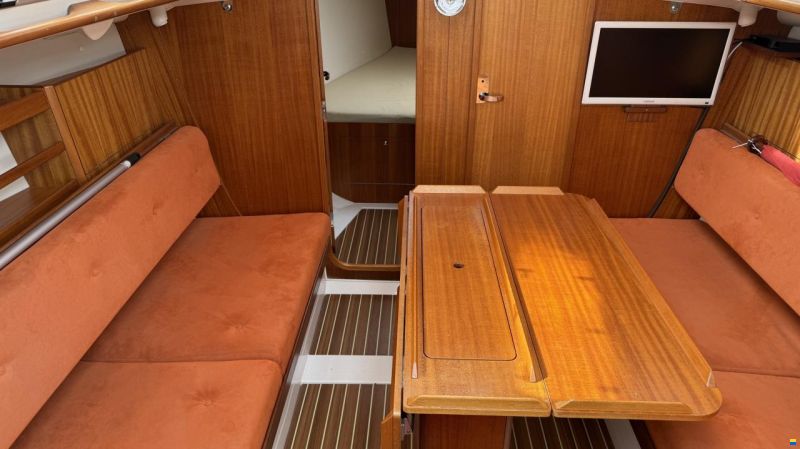 X-Yachts X-35
