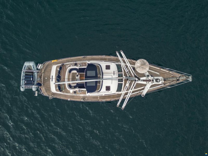 Discovery Yachts 55
