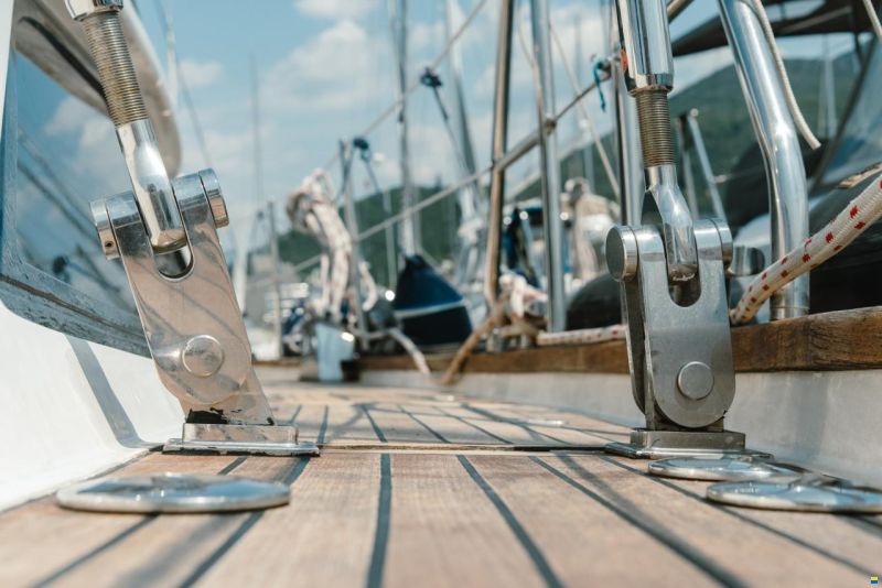 Discovery Yachts 55