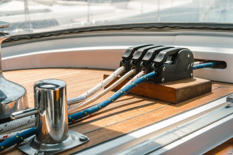 Discovery Yachts 55