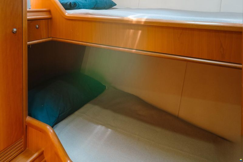 Discovery Yachts 55