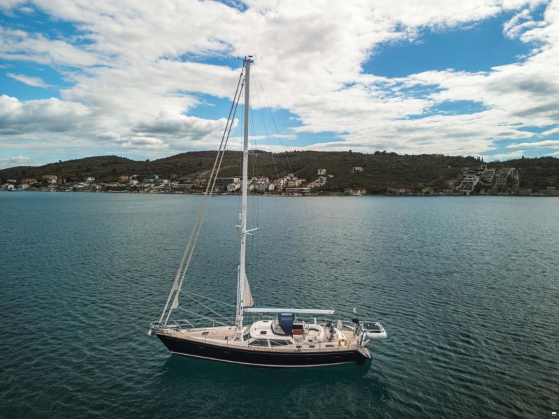 Discovery Yachts 55