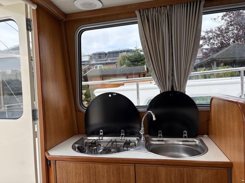 Kent 28 -Cantia 28 Cabin Cruiser