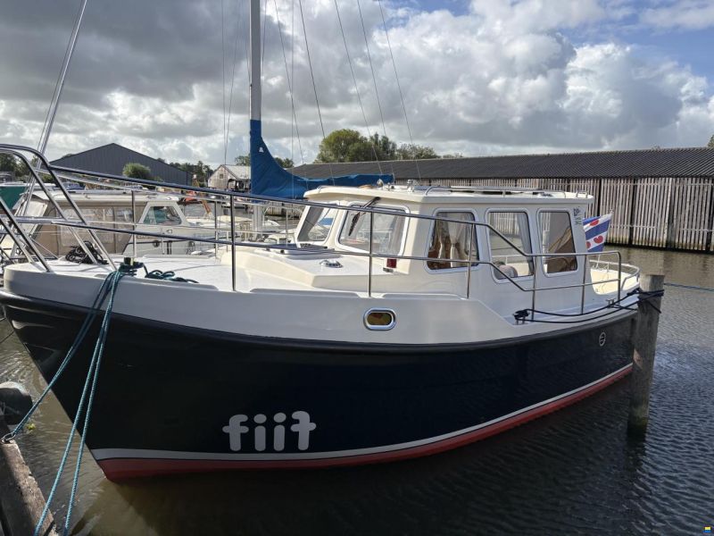 Kent 28 -Cantia 28 Cabin Cruiser