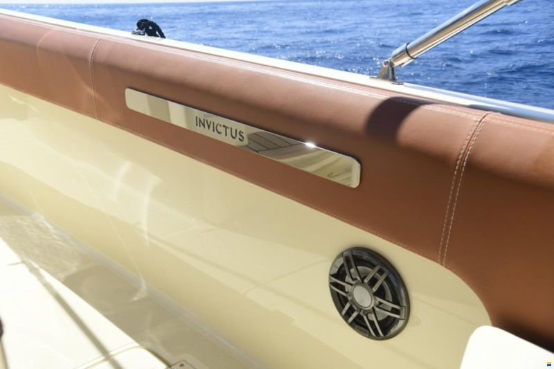 Invictus 280 SX Exclusive
