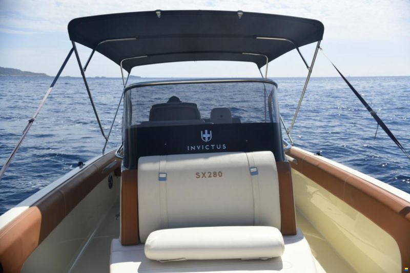 Invictus 280 SX Exclusive