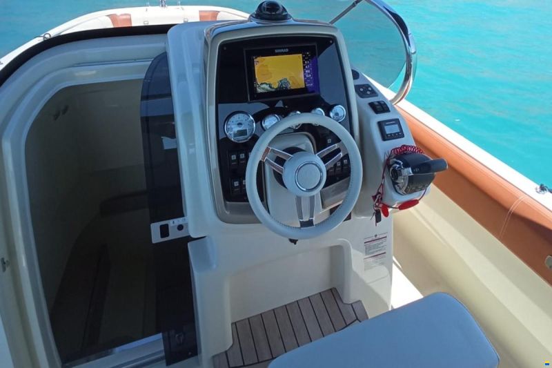 Invictus 280 SX Exclusive