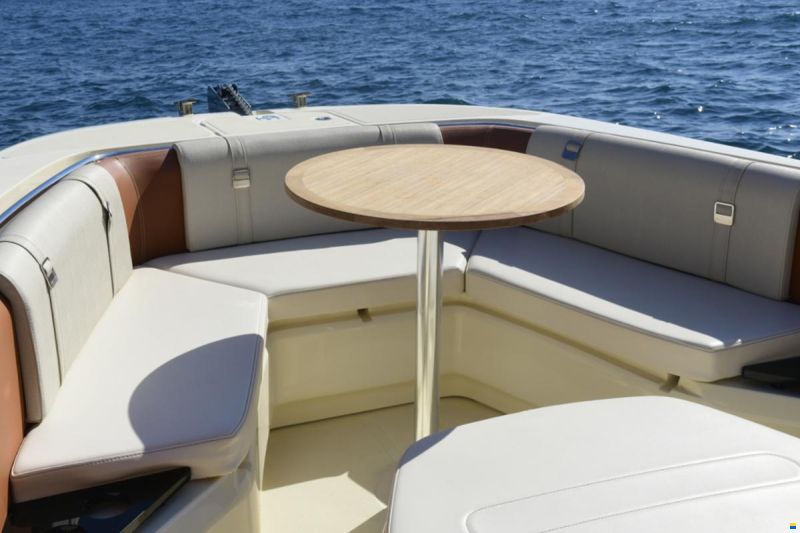 Invictus 280 SX Exclusive
