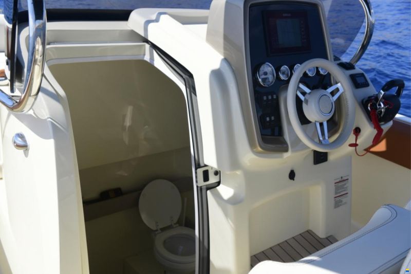 Invictus 280 SX Exclusive