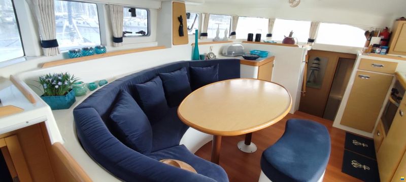 Lagoon 380 S2