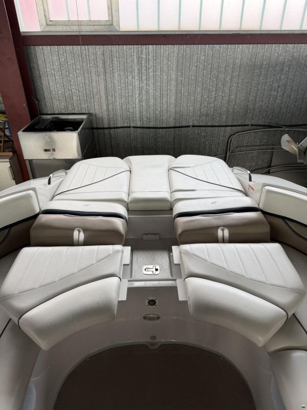 Four Winns 250 Horizon