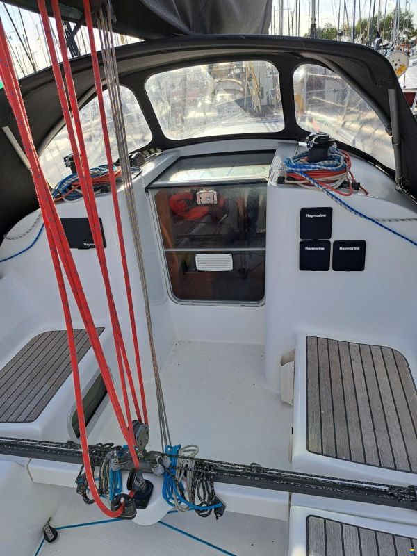 Beneteau First 31.7