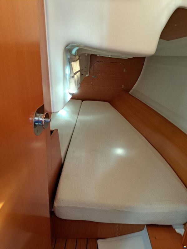 Beneteau First 31.7