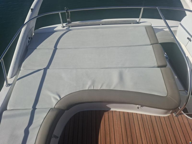 Prestige 36 Fly