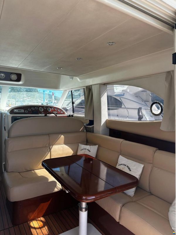 Prestige 36 Fly
