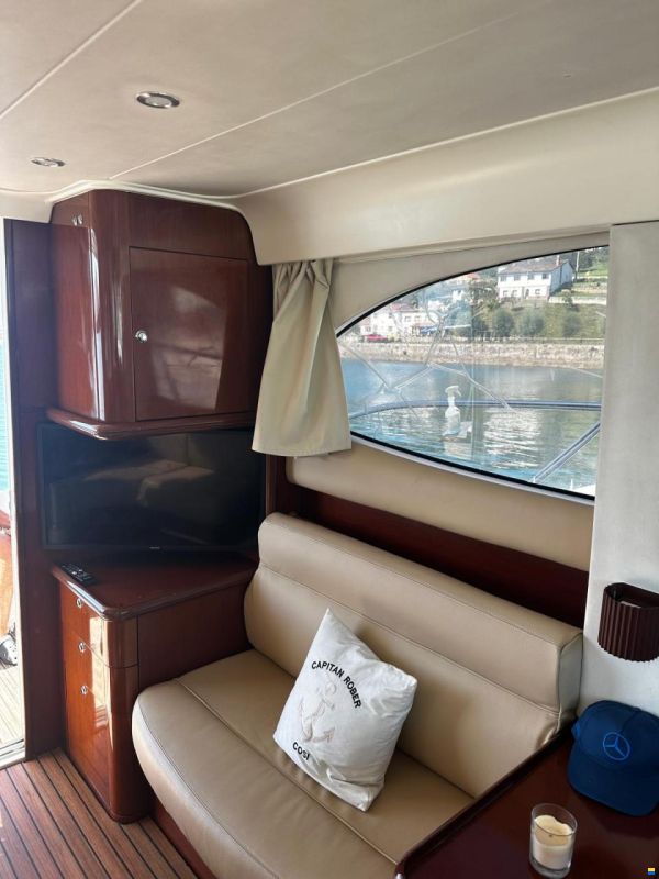 Prestige 36 Fly