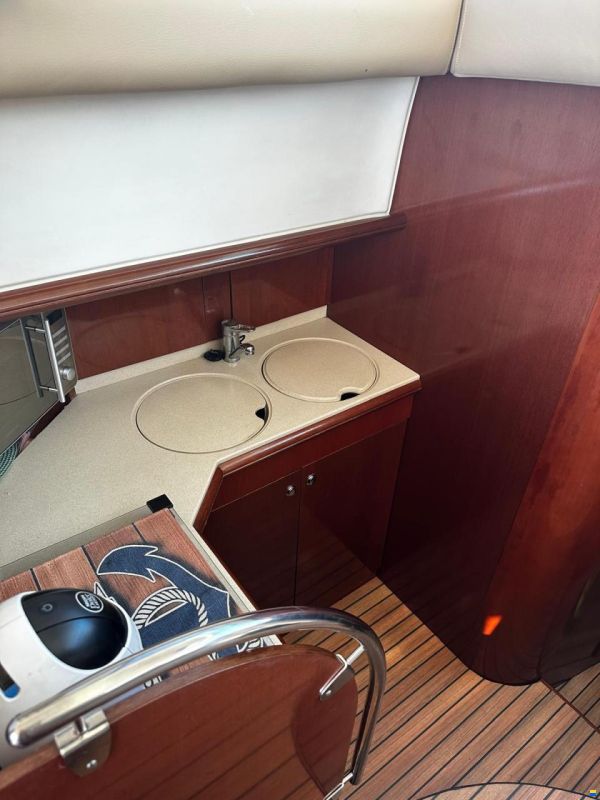 Prestige 36 Fly