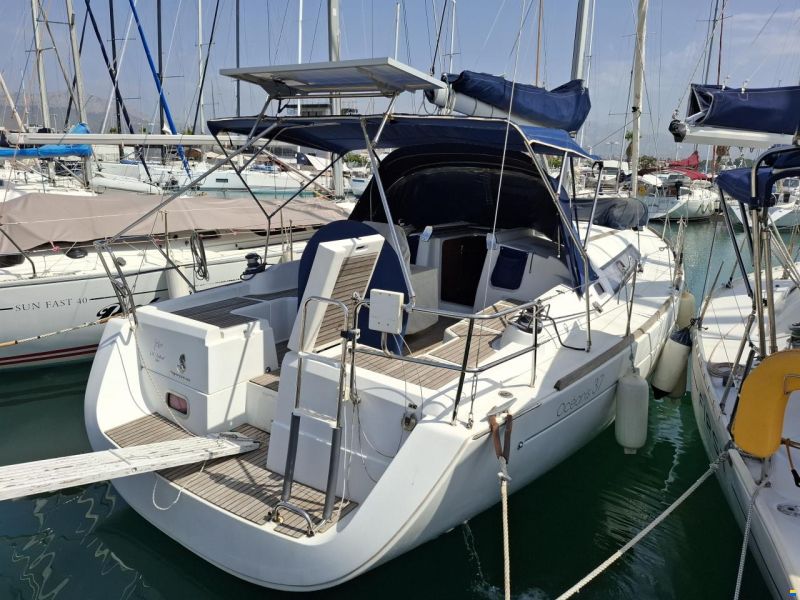 Beneteau Oceanis 37