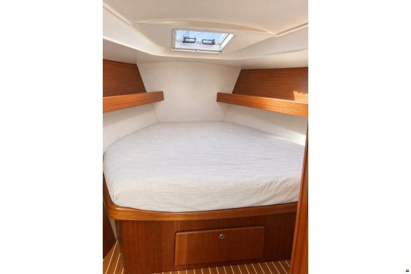Bavaria 42