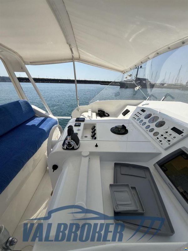 Tecnoyacht PUMA 2000