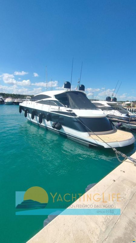 Pershing 56'