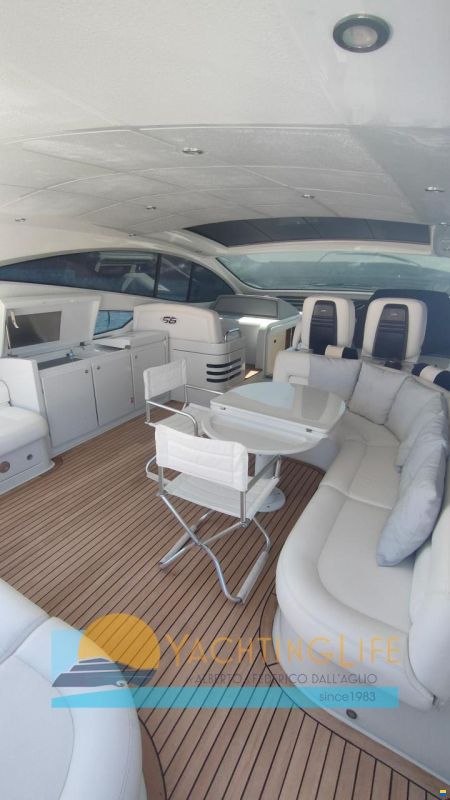 Pershing 56'