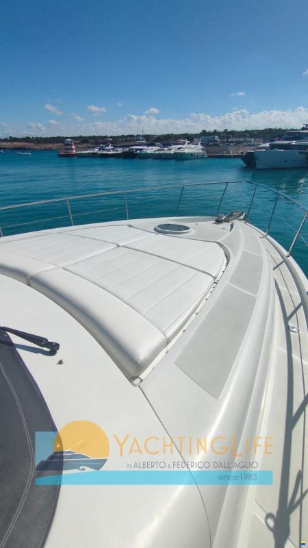 Pershing 56'