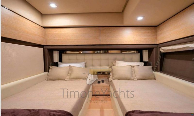 Azimut 70 Flybridge