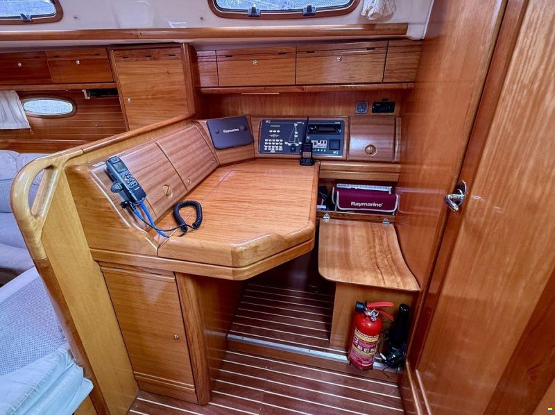 Bavaria 39