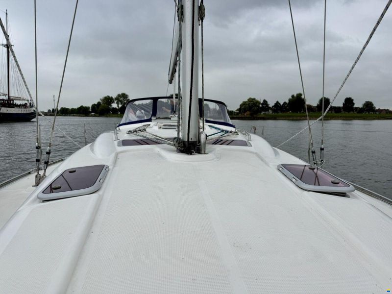 Bavaria 39