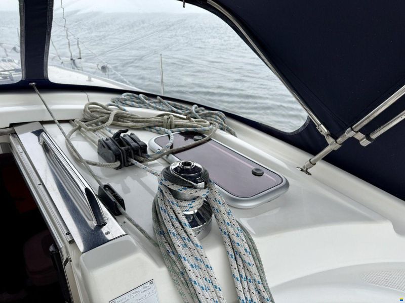 Bavaria 39