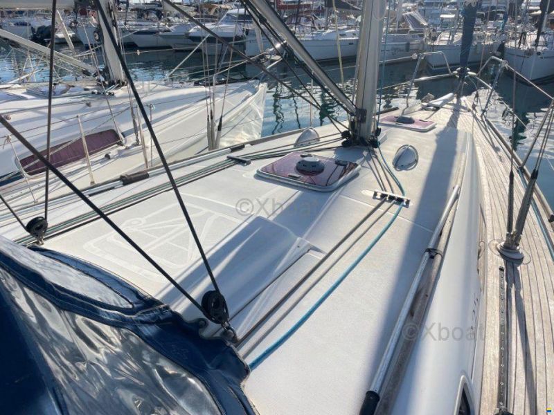 Dufour 325