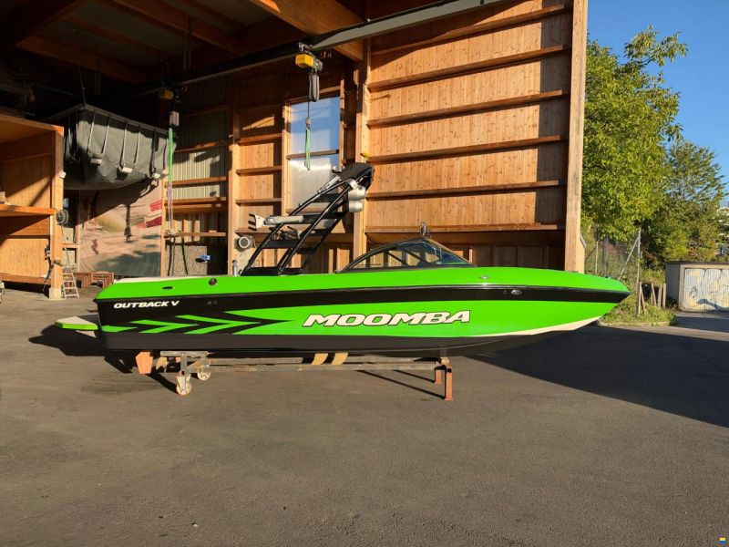 Moomba OUTBACK V
