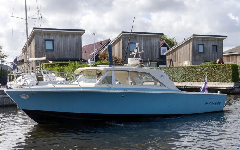Bertram 26 HT