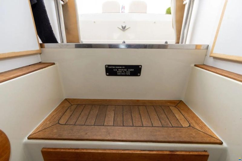 Bertram 26 HT